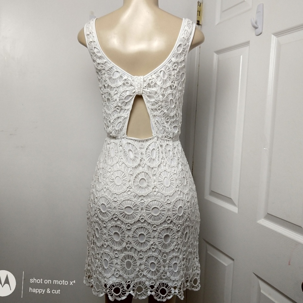Lauren Conrad. Crochet dress size 4